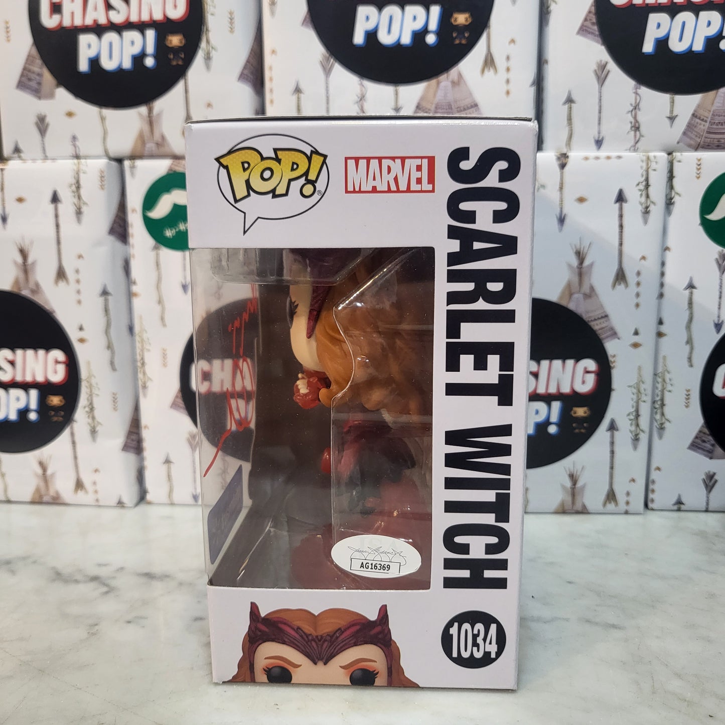 Marvel - Scarlet Witch [Walmart Exclusive Signed by Elizabeth Olsen with COA] #1034
