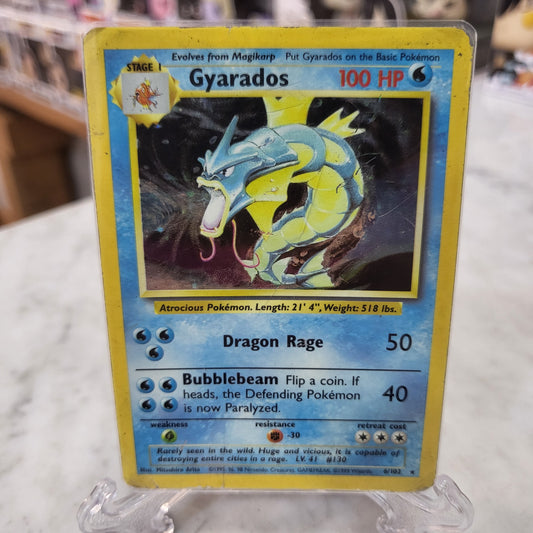 Pokemon TCG - 1999 Gyarados Base Set Holo