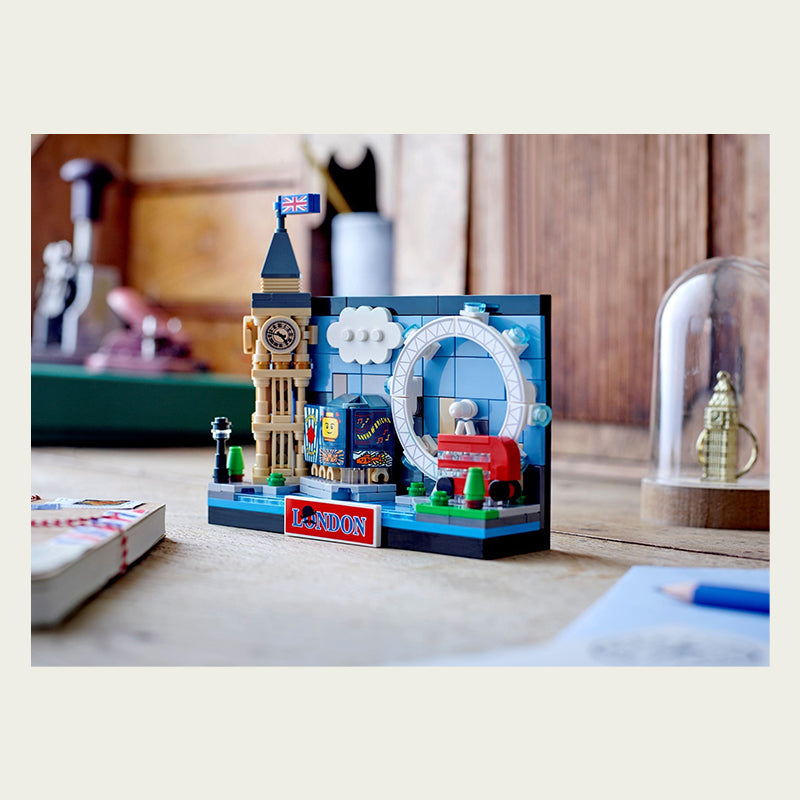 Lego Creator London Postcard [40569]