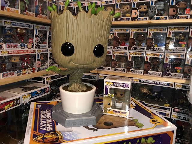 Marvel - Dancing Groot [18inch Mega Size]