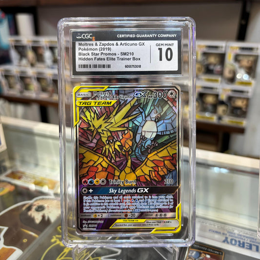 Pokemon TCG - Moltres & Zapdos & Articuno GX [CGC 10]