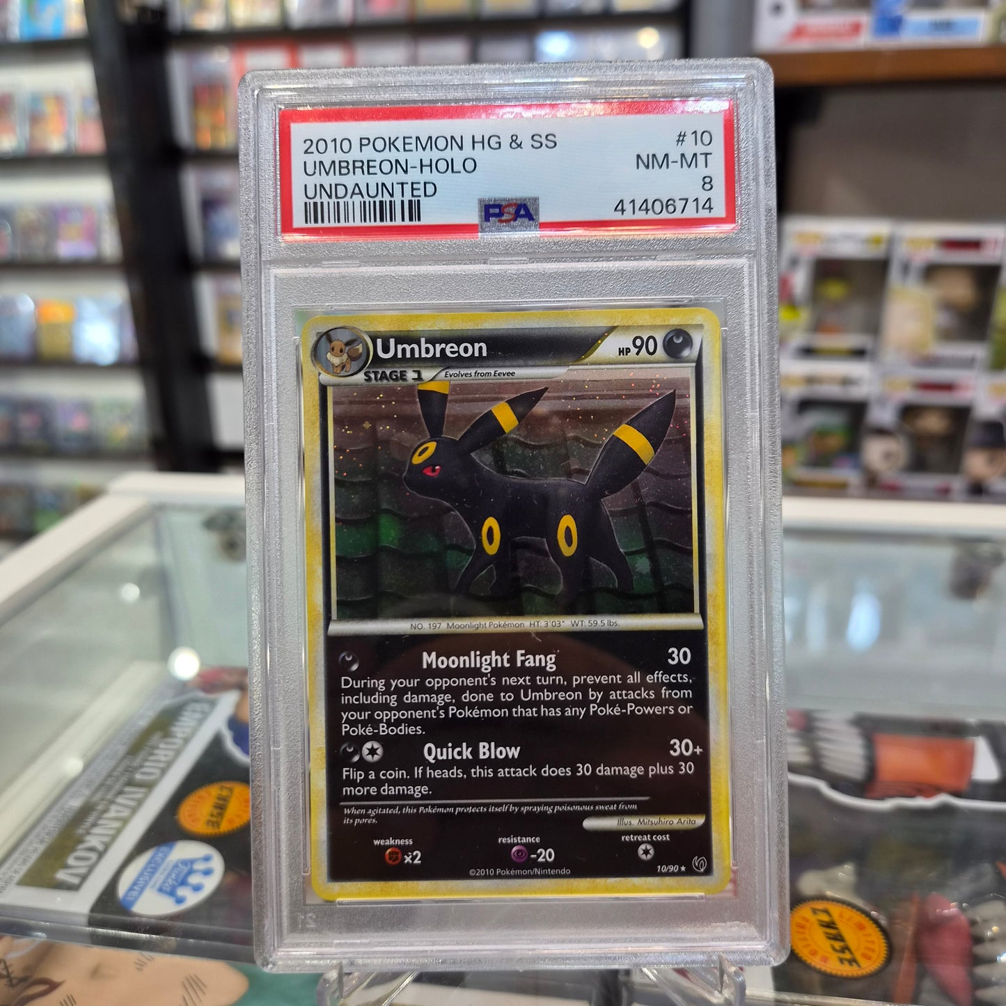 Pokemon TCG - 2010 Umbreon Holo Undaunted [PSA 8]